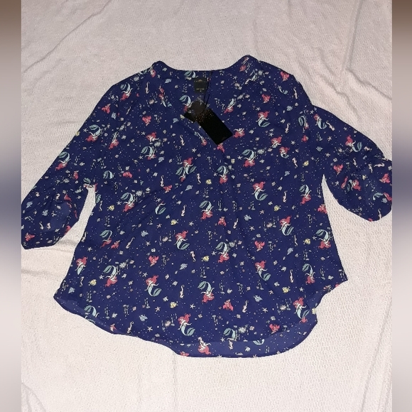 New 3x Disney The Little Mermaid Harper Blouse  Georgette Ariel & Flounder Navy - Picture 5 of 13